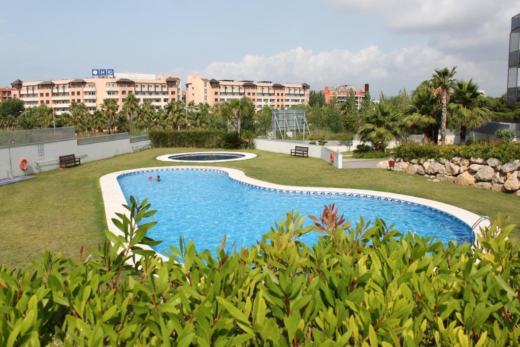 Paradise Village Litoral Costa Dorada Salou Extérieur photo