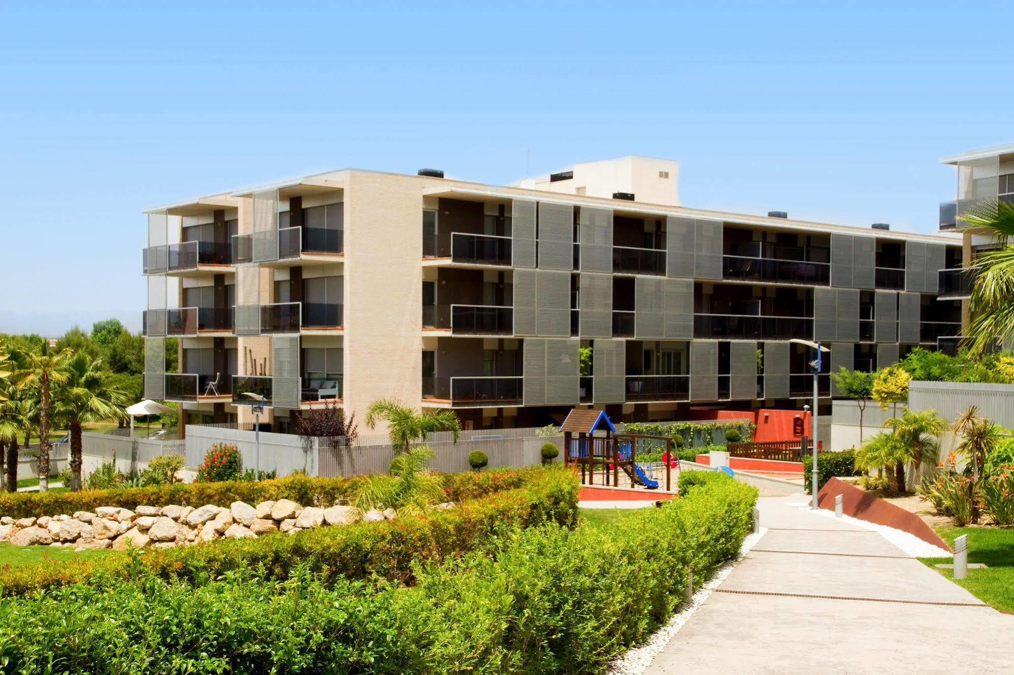 Paradise Village Litoral Costa Dorada Salou Extérieur photo