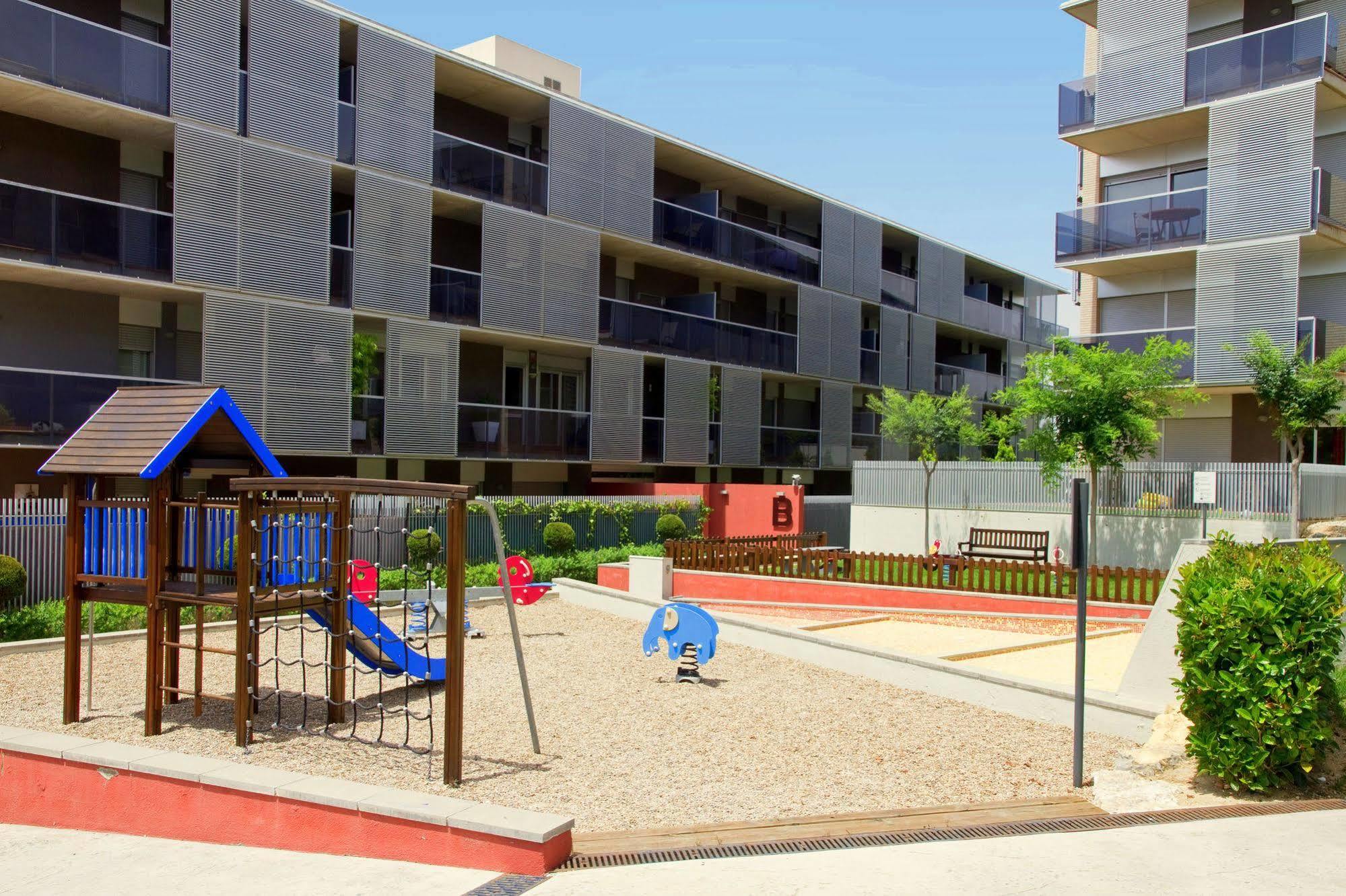 Paradise Village Litoral Costa Dorada Salou Extérieur photo