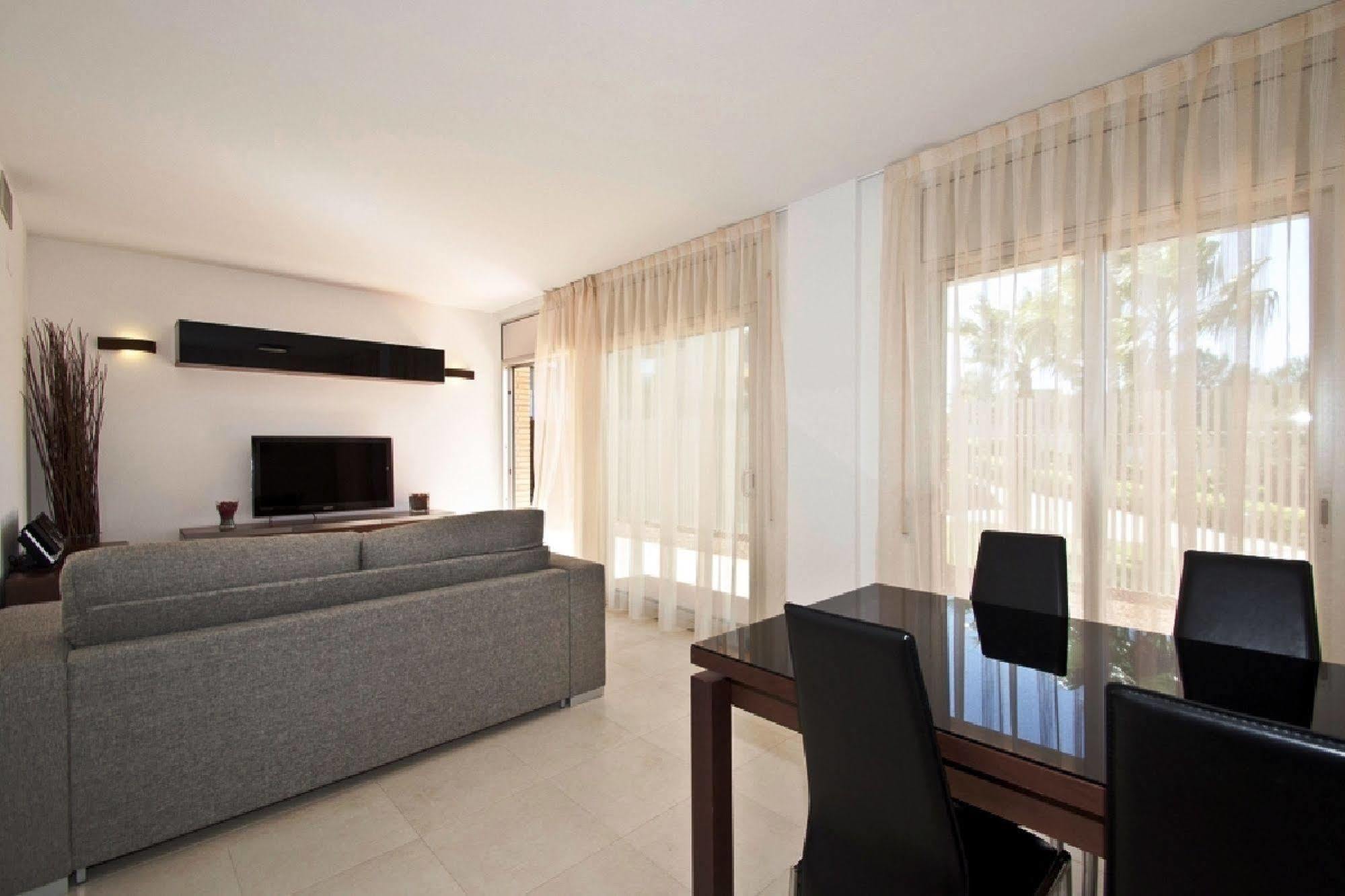 Paradise Village Litoral Costa Dorada Salou Extérieur photo