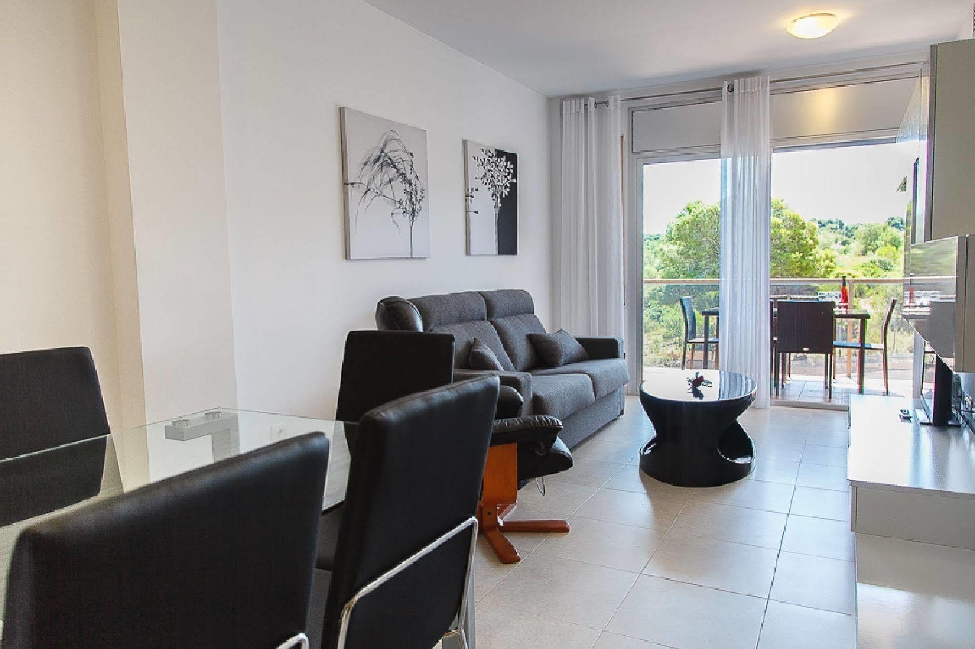 Paradise Village Litoral Costa Dorada Salou Extérieur photo