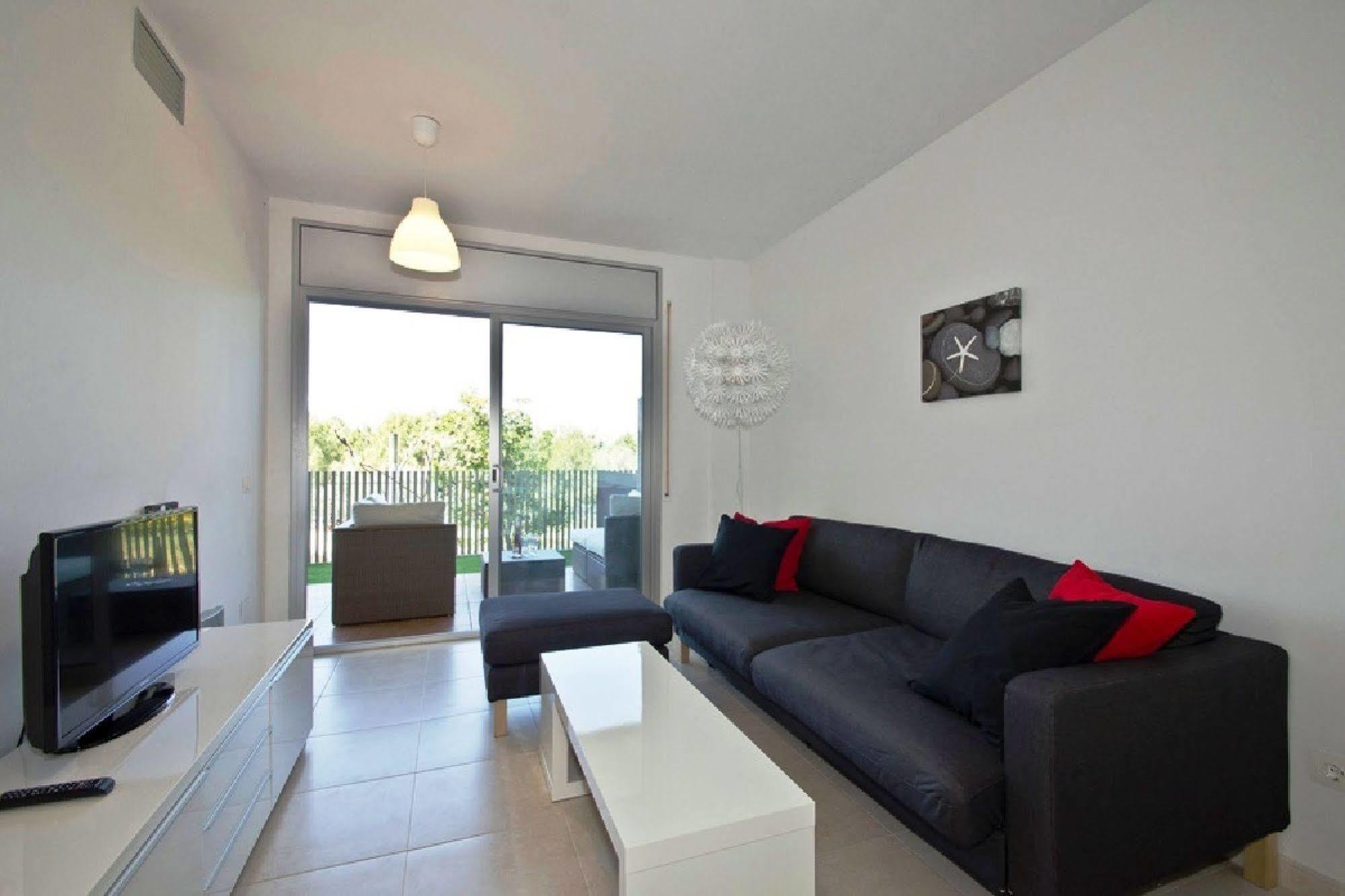 Paradise Village Litoral Costa Dorada Salou Extérieur photo