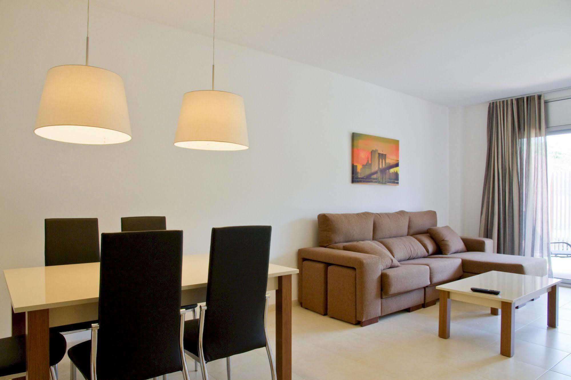 Paradise Village Litoral Costa Dorada Salou Extérieur photo