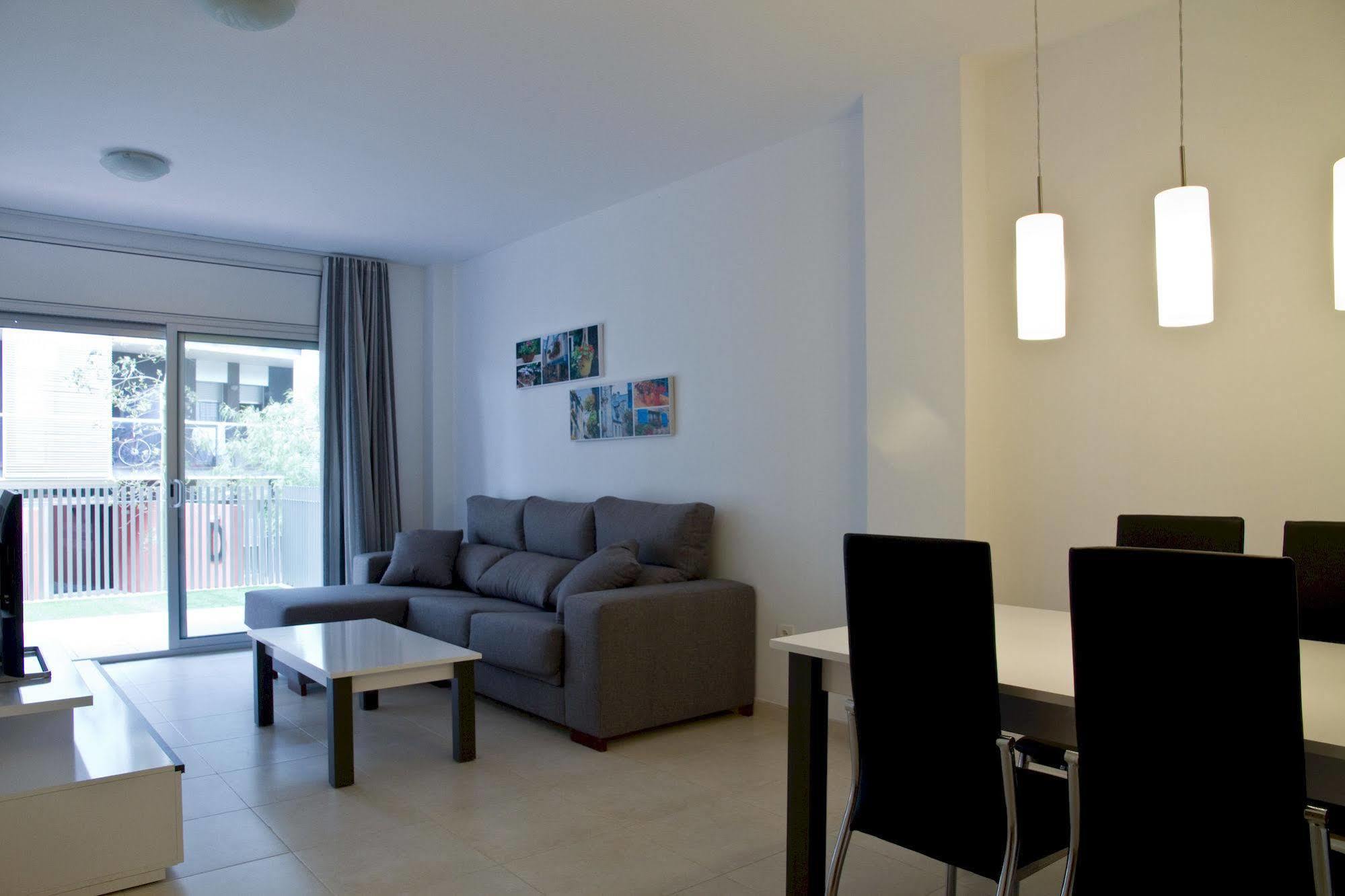 Paradise Village Litoral Costa Dorada Salou Extérieur photo