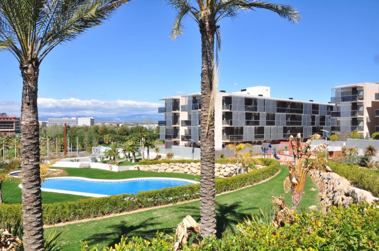 Paradise Village Litoral Costa Dorada Salou Extérieur photo